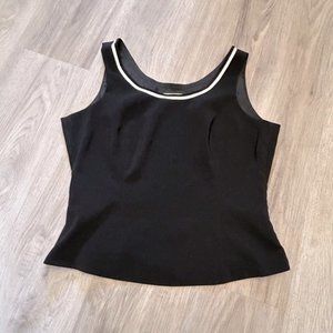 Vintage GILANI black sleeveless top with lace trim detail Side zipper Lined